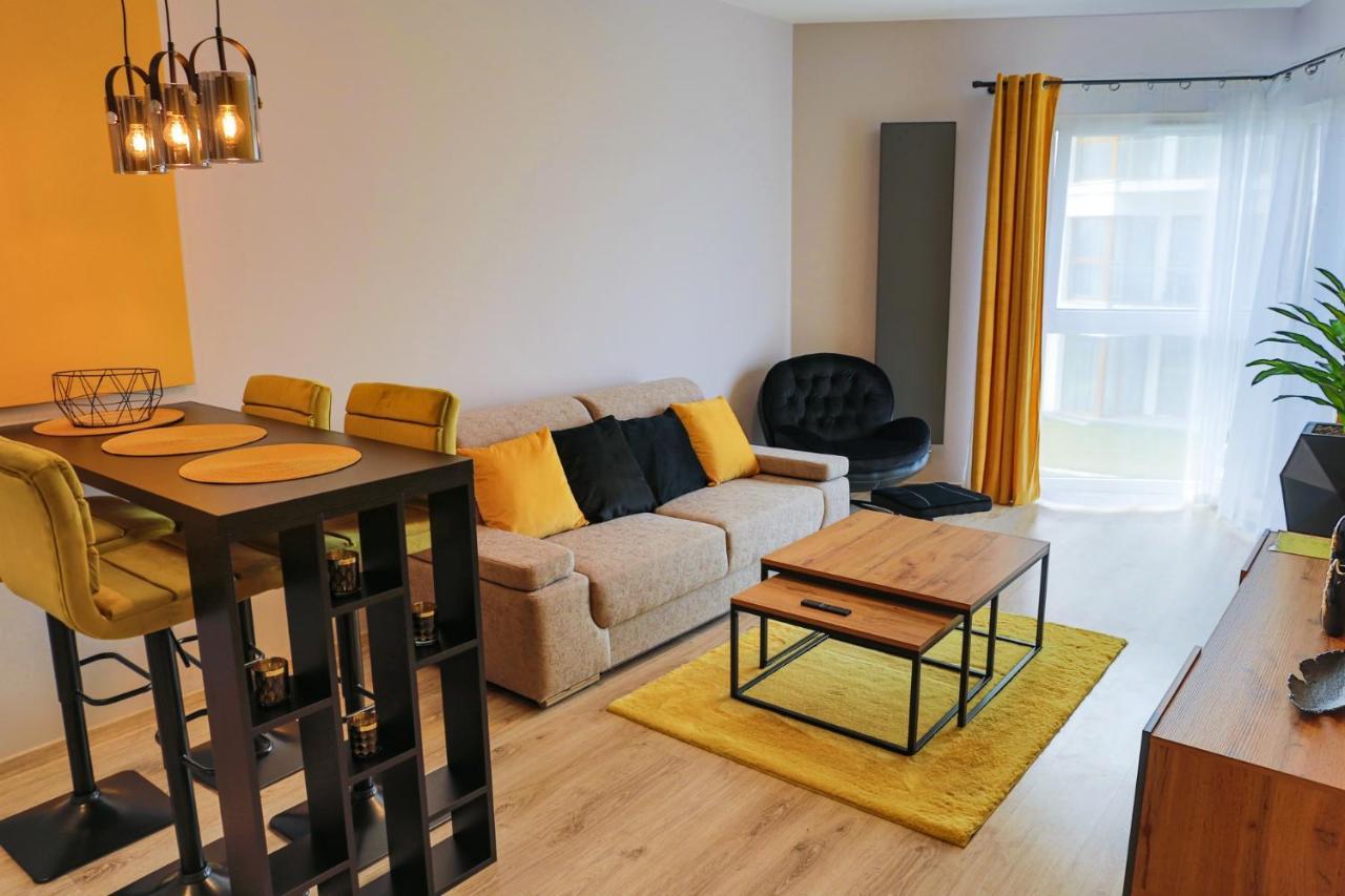 Apartament Elegance Yellow W Let'S Sea Basen&Spa Gąski Εξωτερικό φωτογραφία